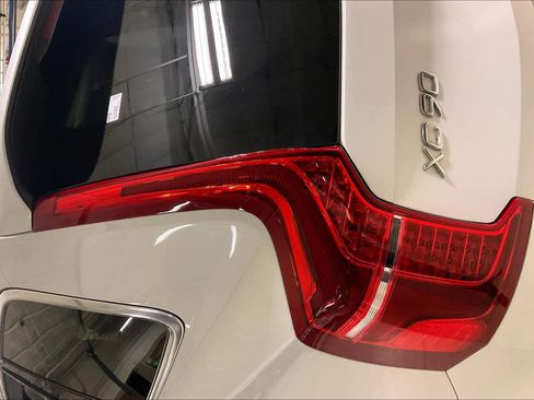 Used 2022 Volvo XC90 T8 Inscription w/ Lounge Package image 26