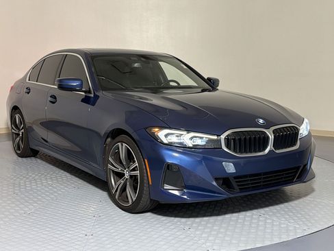 Used 2024 BMW 330i Sedan w/ Convenience Package RWD image 5