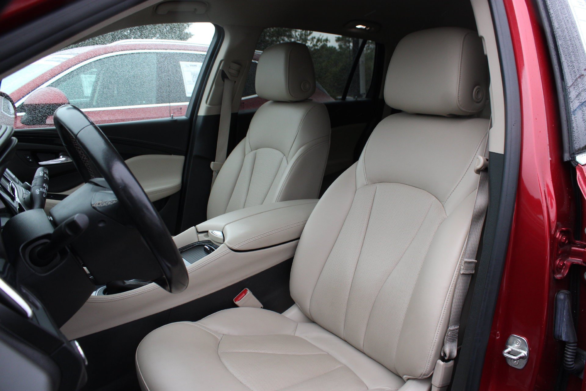 Used 2018 Buick Envision Essence FWD image 14