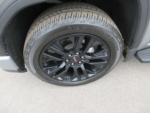Certified 2024 GMC Sierra 1500 Denali AWD/4WD image 15