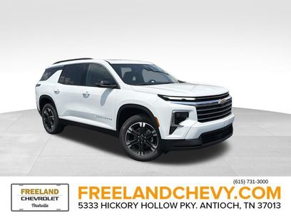 New 2027 Chevrolet Traverse LT w/ Sun and Wheel Package