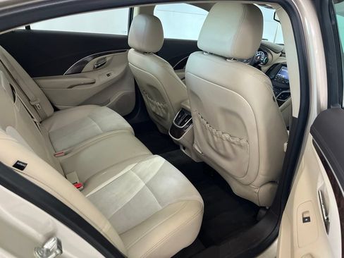Used 2015 Buick LaCrosse FWD image 23