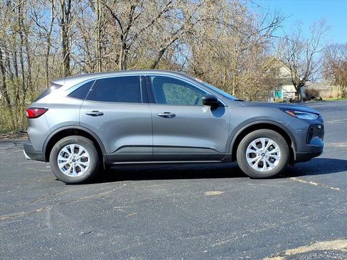 Certified 2023 Ford Escape Active image 3