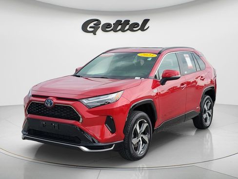 Certified 2023 Toyota RAV4 SE w/ Weather & Moonroof Package AWD/4WD image 1