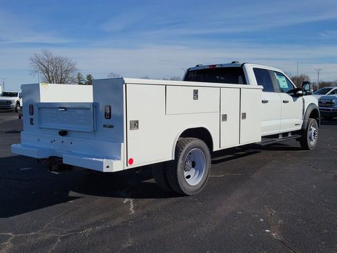 New 2025 Ford F450 XL image 4