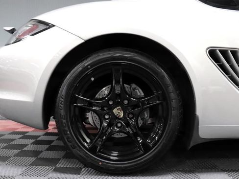 Used 2009 Porsche Cayman image 65