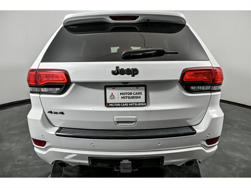 Used 2015 Jeep Grand Cherokee Altitude AWD/4WD image 8