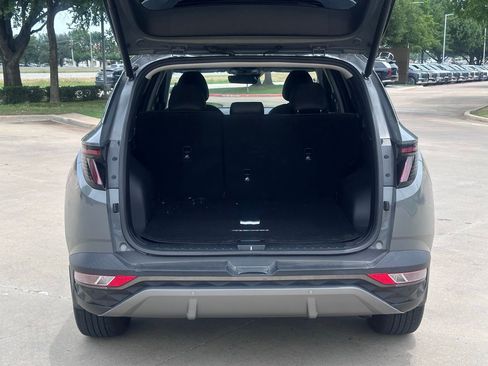 Used 2024 Hyundai Tucson Limited FWD image 12