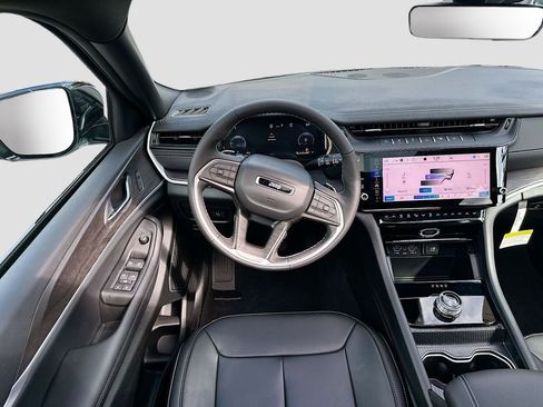 New 2026 Jeep Grand Cherokee Limited w/ Limited Altitude Package image 25