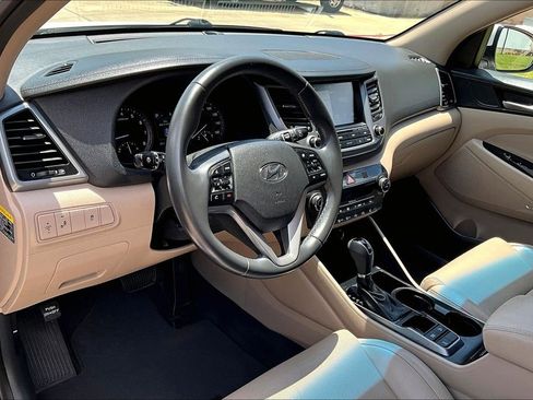 Used 2018 Hyundai Tucson SEL Plus AWD/4WD image 19