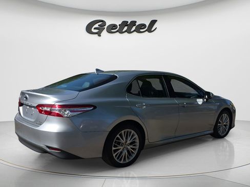 Used 2020 Toyota Camry XLE w/ Driver Assist Package image 4