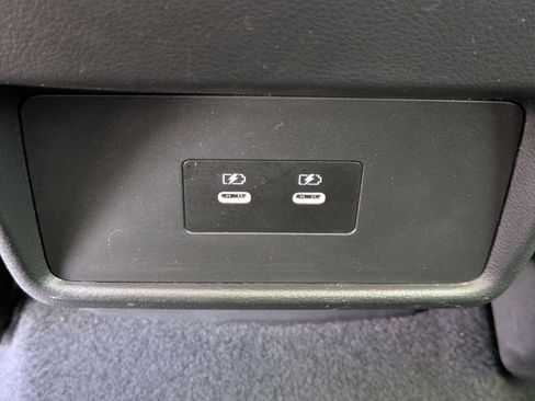 Used 2024 Nissan Rogue SV FWD image 14