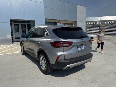 Used 2024 Ford Escape Active w/ Cold Weather Package image 9