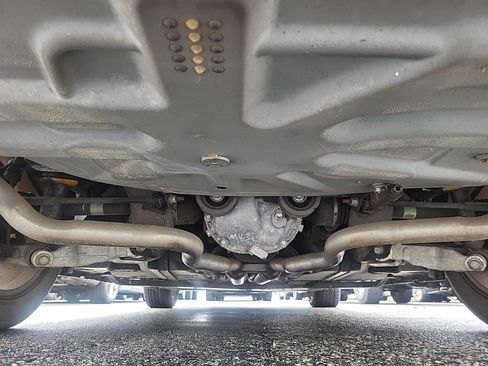 Used 2002 Ford Thunderbird RWD image 17