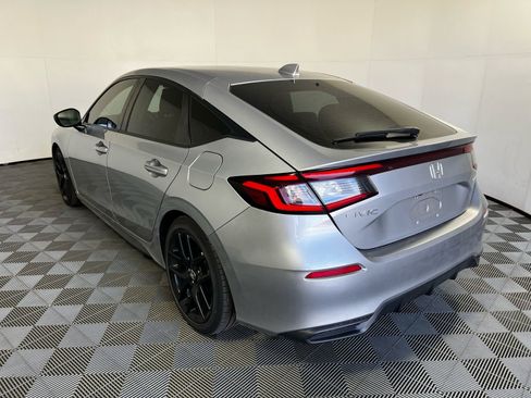 Used 2023 Honda Civic Sport image 7