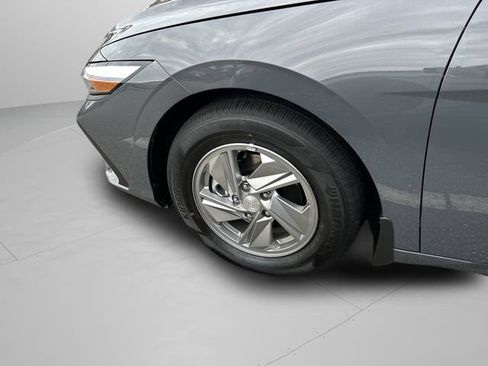 New 2026 Hyundai Elantra SEL Sport Premium FWD image 37