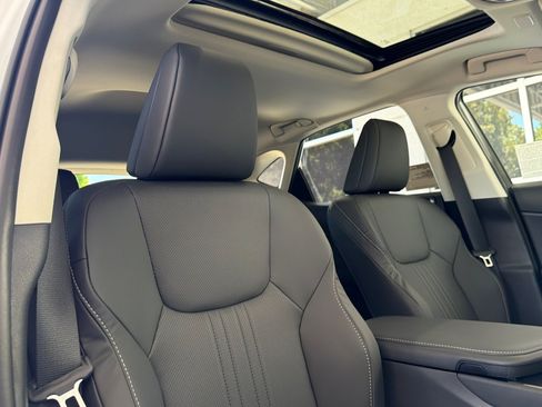New 2026 Lexus NX 350 AWD image 15