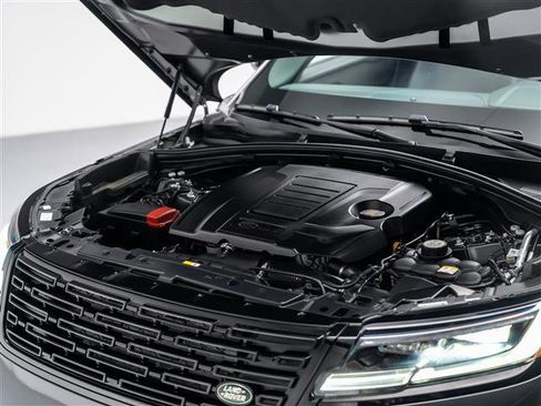 New 2025 Land Rover Range Rover Velar S image 10