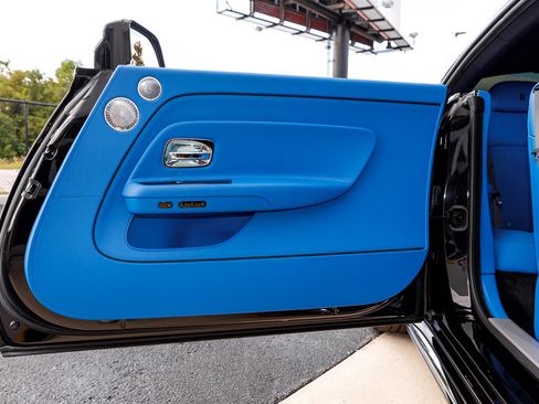 Certified 2025 Rolls-Royce Spectre w/ Spectre Enhancement Package image 34