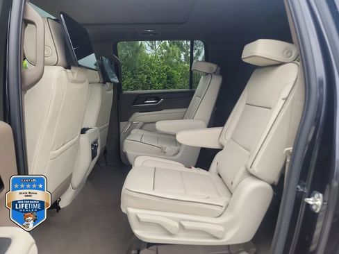 New 2026 GMC Yukon XL Denali w/ Denali Reserve Package AWD/4WD image 9