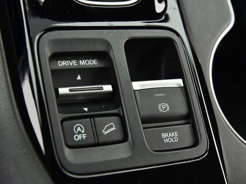 Certified 2025 Honda Pilot EX-L image 20