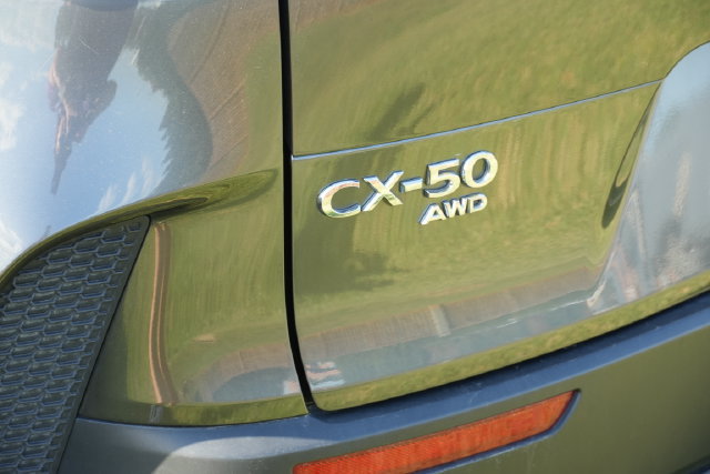 Used 2025 MAZDA CX-50 AWD 2.5 S w/ Preferred Package image 16