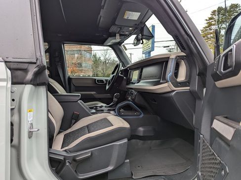 Used 2021 Ford Bronco Wildtrak AWD/4WD image 39