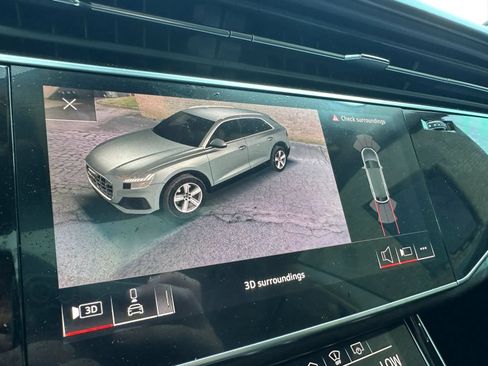 Used 2019 Audi Q8 Prestige w/ Luxury Package AWD/4WD image 37