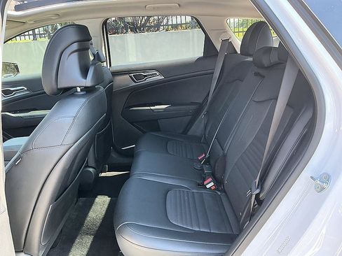 Used 2025 Kia Sportage SX FWD image 23