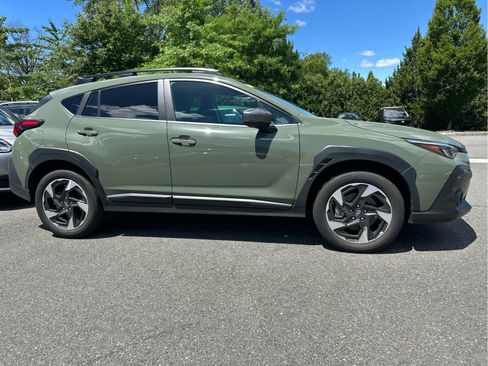 Used 2024 Subaru Crosstrek 2.5i Limited AWD/4WD image 5