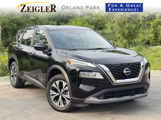 Used 2023 Nissan Rogue SV image 1