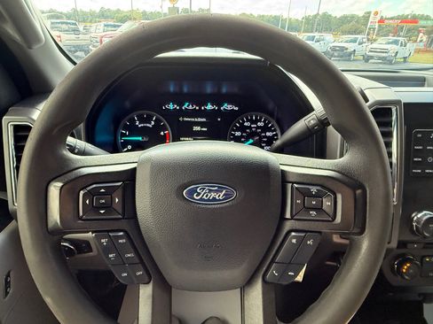 Used 2018 Ford F250 XLT image 22