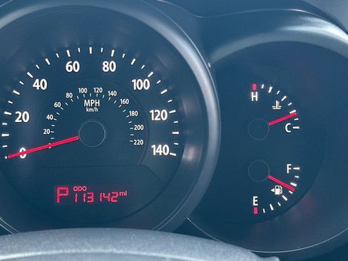 Used 2010 Kia Soul + w/ Audio Pkg FWD image 22