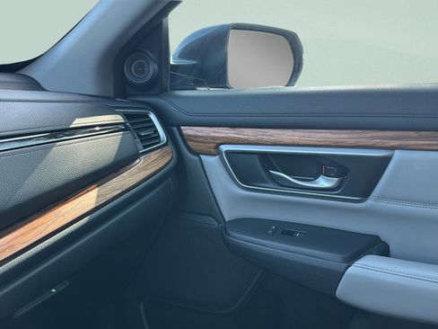 Used 2017 Honda CR-V Touring image 33