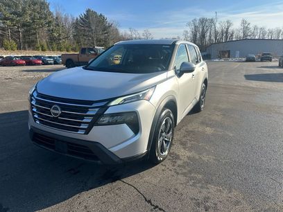 Used 2024 Nissan Rogue SV