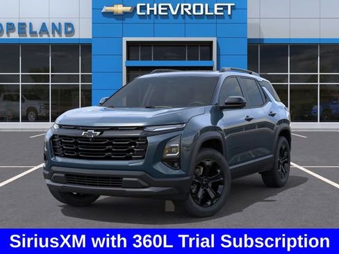 New 2026 Chevrolet Equinox LT w/ Convenience Package II AWD/4WD image 7