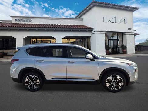 Used 2019 Hyundai Santa Fe FWD image 9