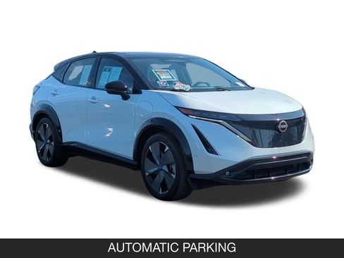 Used 2023 Nissan Ariya AWD/4WD image 2