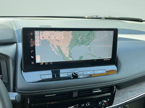 Used 2025 Nissan Rogue Platinum FWD image 19