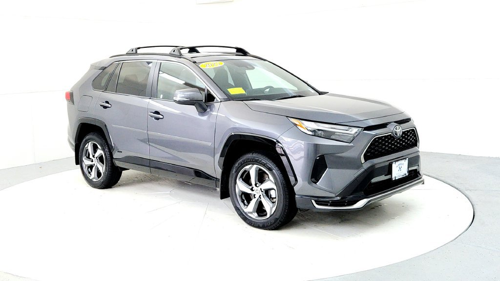 Certified 2025 Toyota RAV4 SE w/ Weather & Moonroof Package AWD/4WD image 7