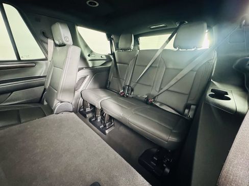 Used 2025 Chevrolet Tahoe Z71 AWD/4WD image 20