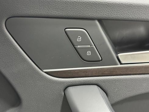 Certified 2025 Audi Q5 Premium w/ Convenience Plus Package image 22