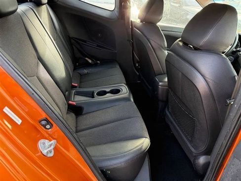 Used 2012 Hyundai Veloster w/ Style Pkg FWD image 14