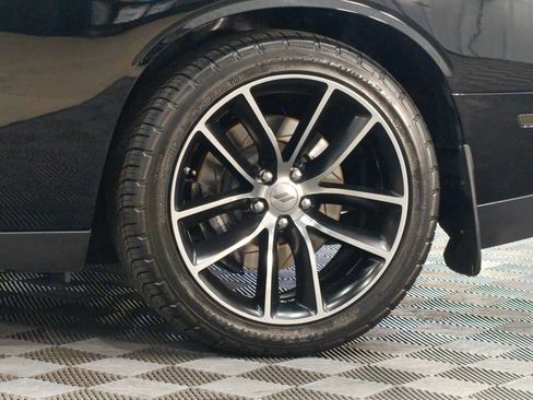 Used 2017 Dodge Challenger R/T Scat Pack w/ Leather Interior Group RWD image 62
