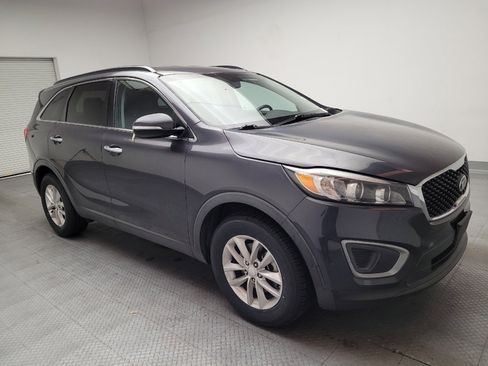 Used 2016 Kia Sorento FWD w/ LX Convenience Package image 11