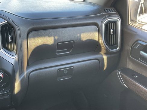 Used 2020 GMC Sierra 1500 Denali w/ Denali Ultimate Package image 17