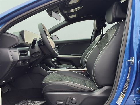 New 2025 Kia K4 GT-Line image 13