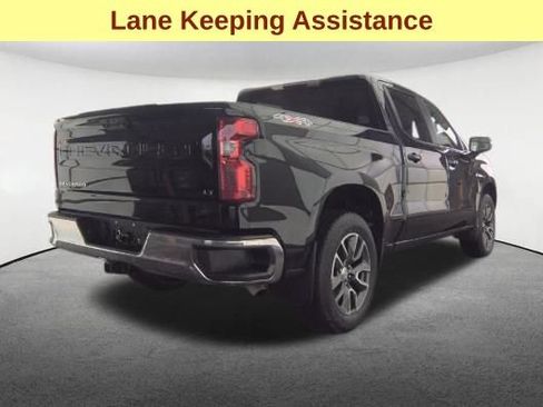 Used 2023 Chevrolet Silverado 1500 LT AWD/4WD image 5
