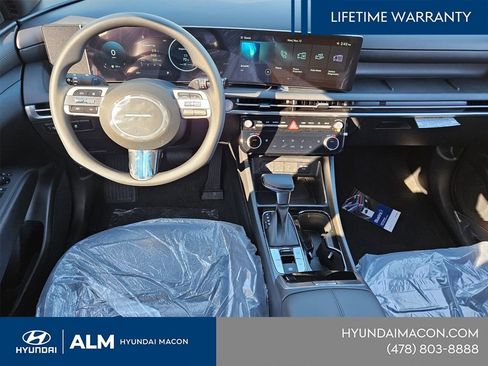 New 2026 Hyundai Santa Cruz SEL FWD image 13