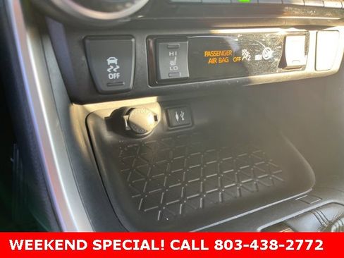 Used 2019 Toyota RAV4 XLE image 25